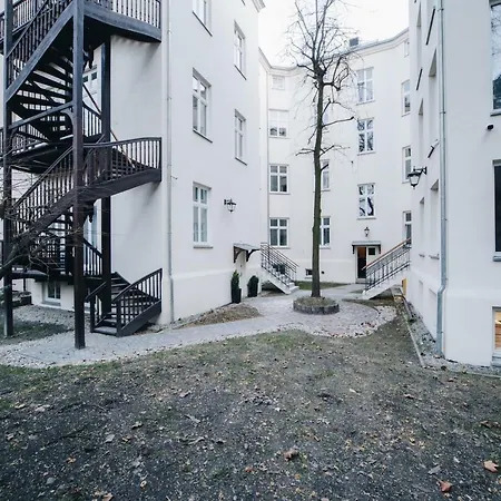 M5 Main Square Stylish One Bedroom Krakow Exterior photo